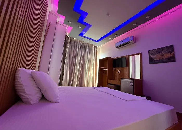 Continental Arena Pyramids Hotel
